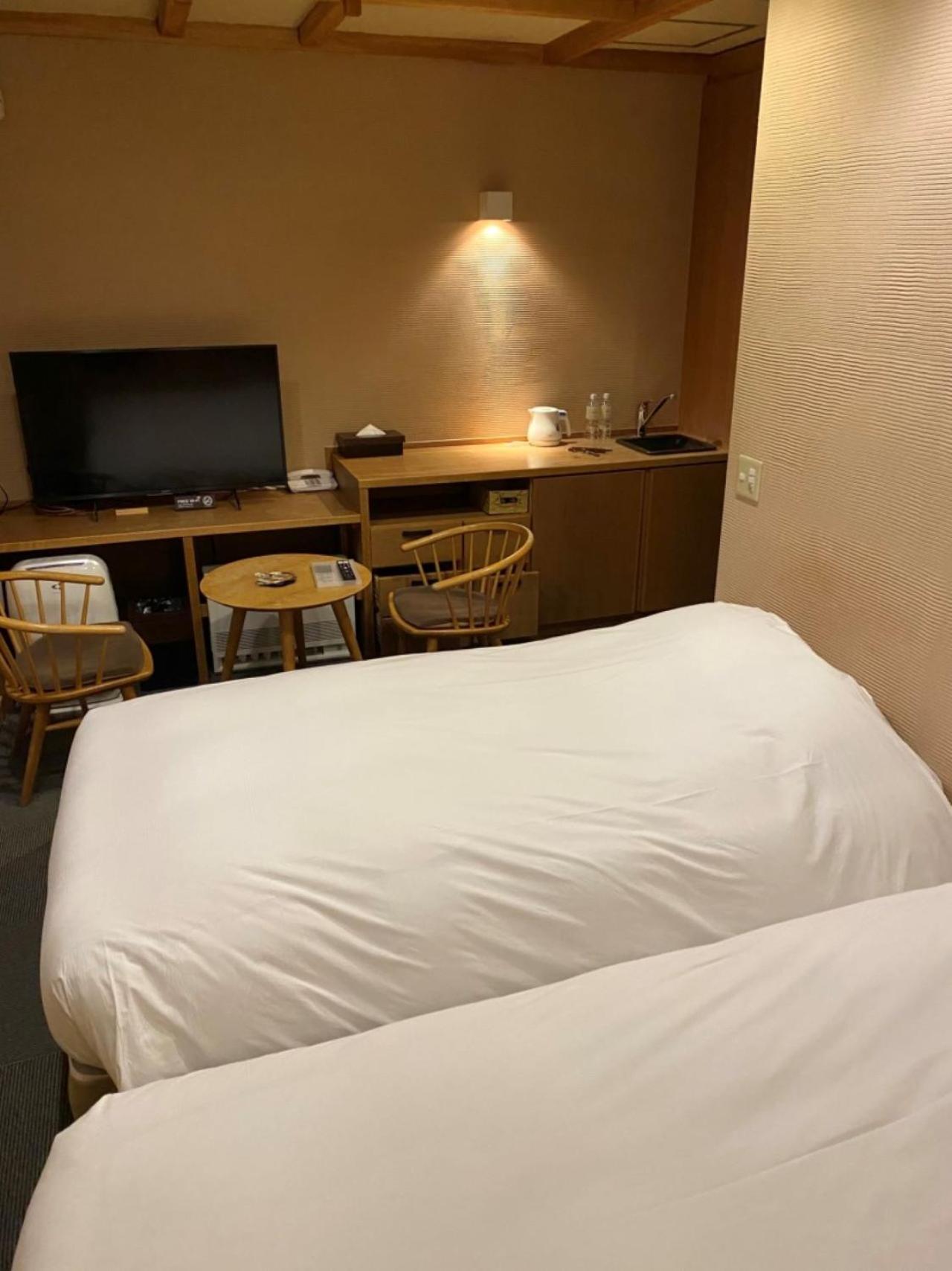 Miyama Ouan Kyoritsu Resort Takayama  Exterior foto A room at the hotel